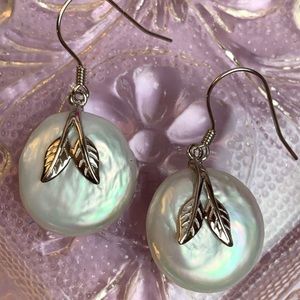 🤍White Freshwater Pearl Earrings🤍